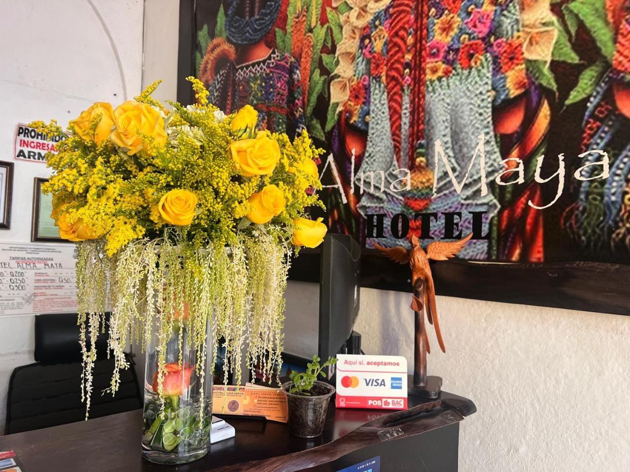 Hotel Alma Maya Antigua Exteriör bild