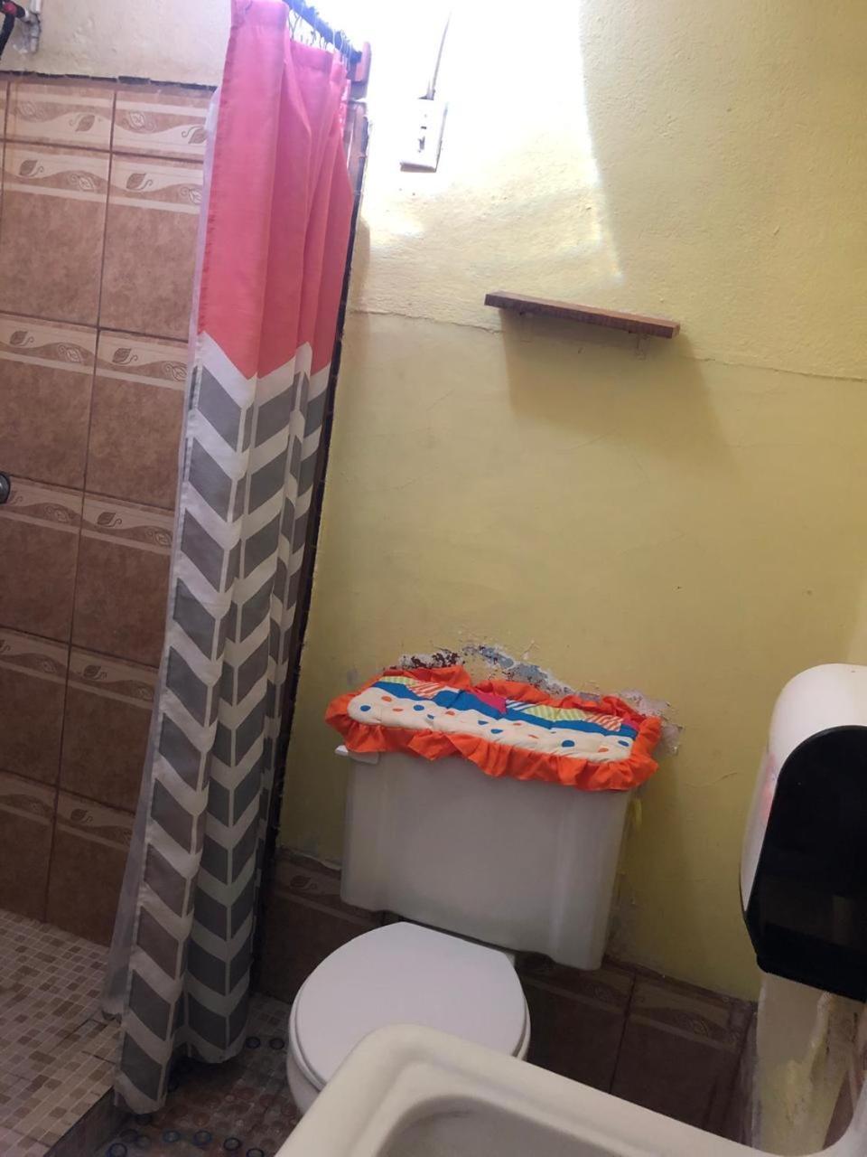 Hotel Alma Maya Antigua Exteriör bild